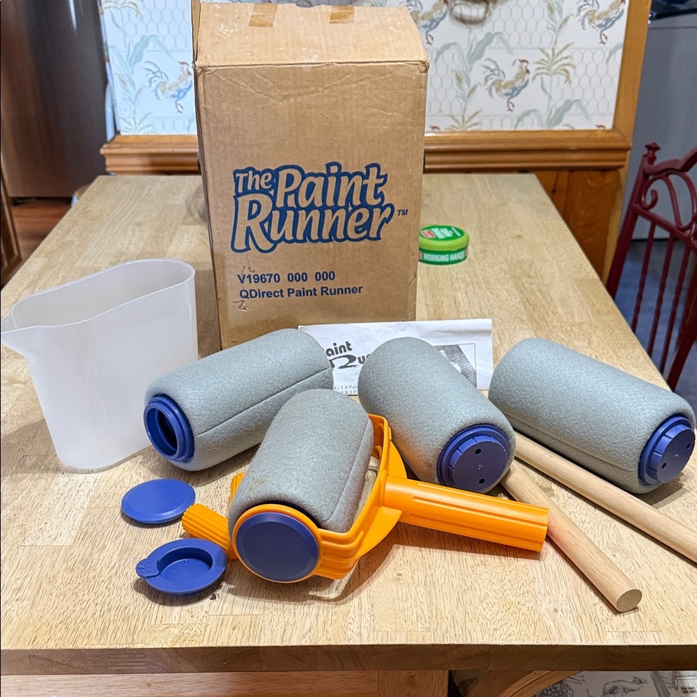The Paint Runner Roller Set